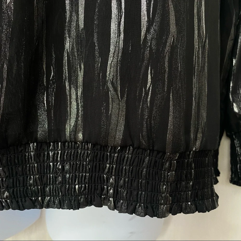 Drapers & Damons Black & Silver Blouse Size 1X - Picture 3 of 5